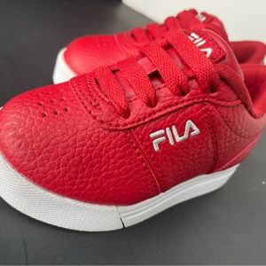 FILA Red Textured Leather Lace Up Lowtop Toddler Sneakers Size US 5